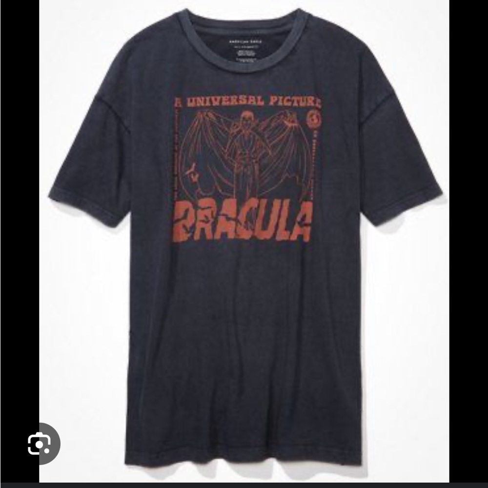 ISO AE (American Eagle) Black and Red Shirt!!!! ****** ✨ ✨